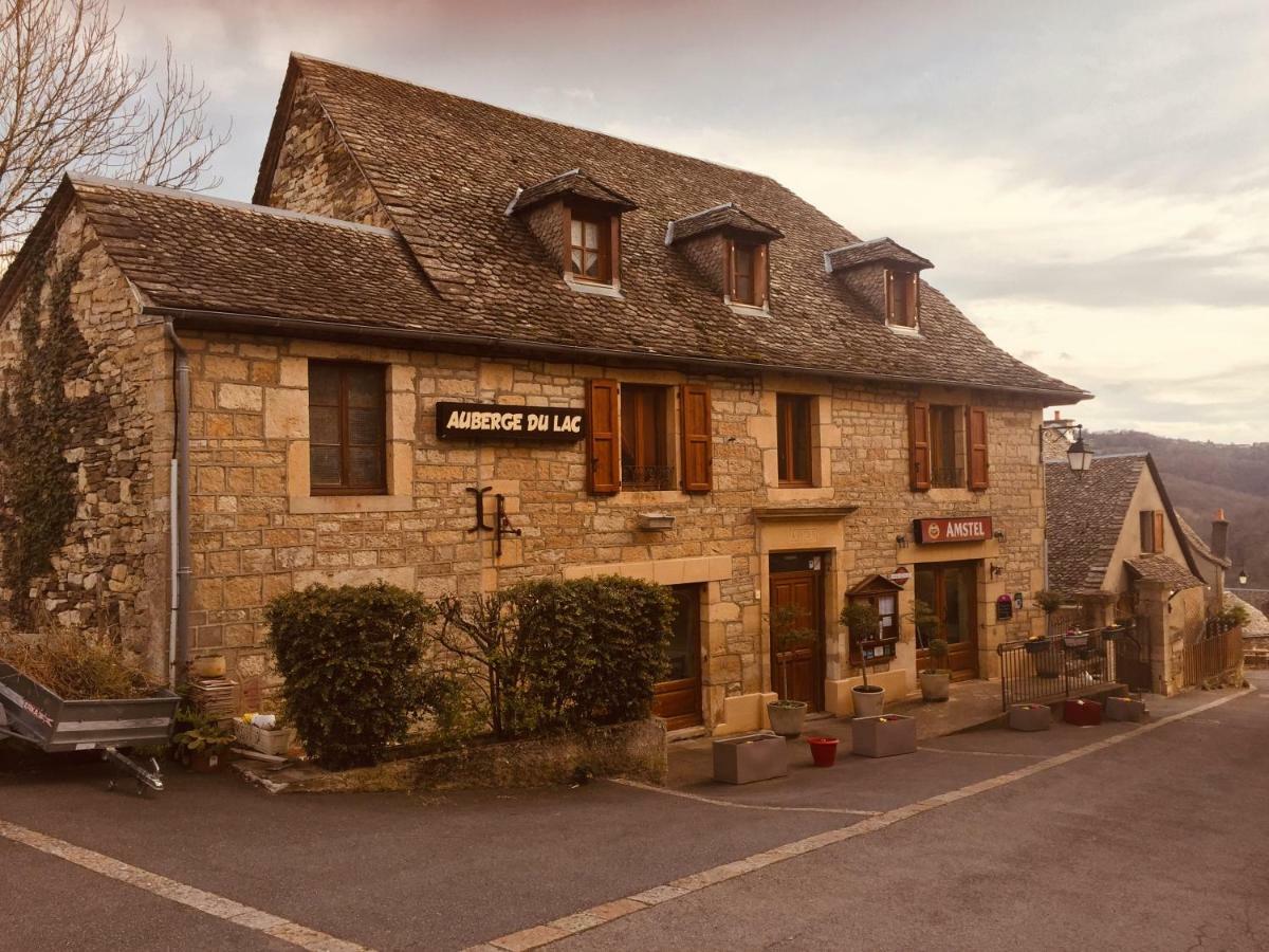 Auberge Du Lac Mandailles  Exteriör bild